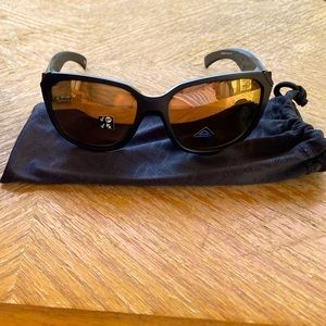 Oakley Rev Up Women’s Sunglasses #009432-0859 Matte Black.